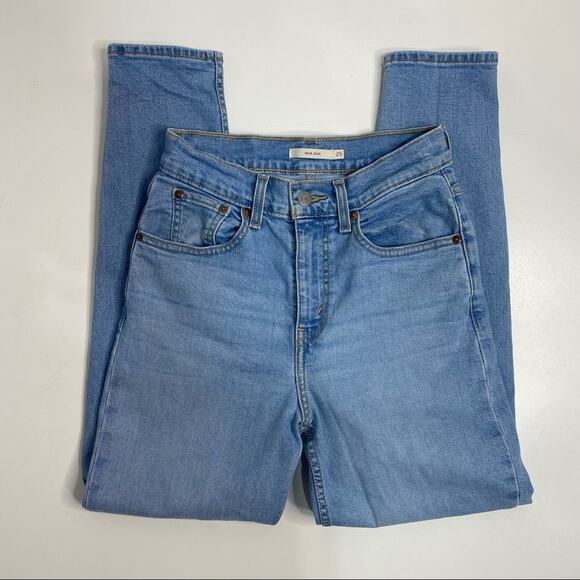 Levi’s High Waist Tapered Distressed Mom Jeans 25 - Picture 8 of 10